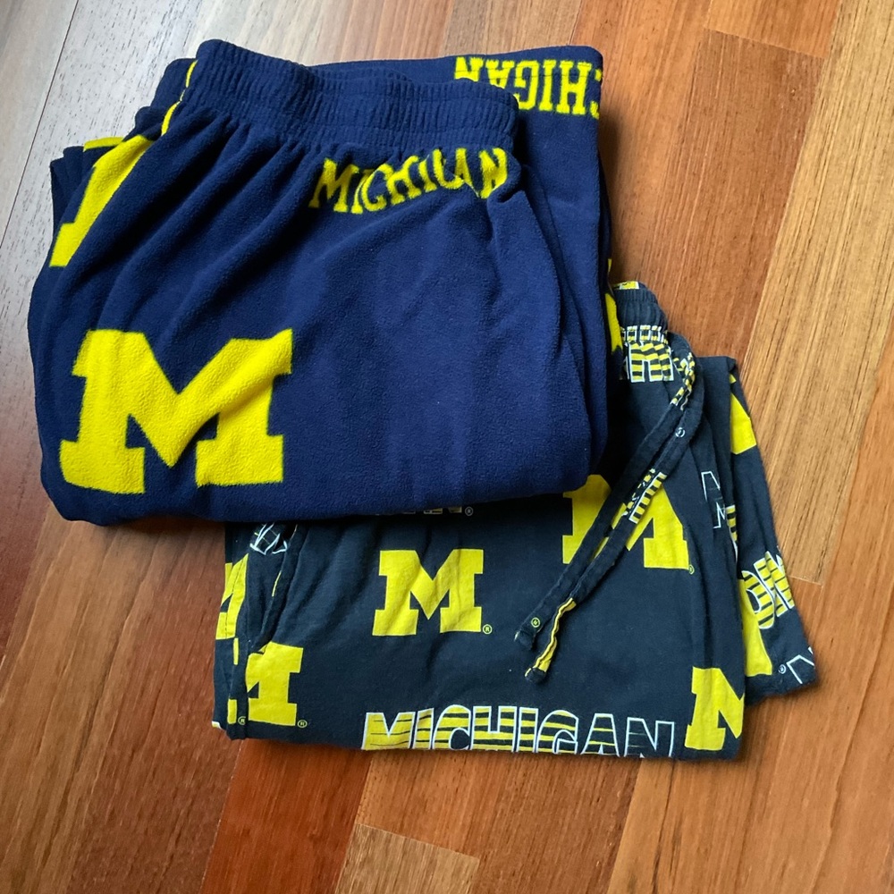 Bundle of 2 of Michigan sleep/lounge pants. Size Adult Large